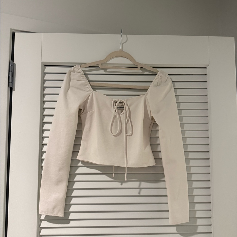Abercrombie & Fitch Cream Long Sleeve Crop Top